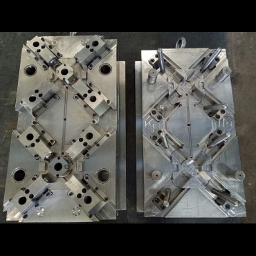 Gia công khuôn mẫu theo yêu cầu tại Bình Dương