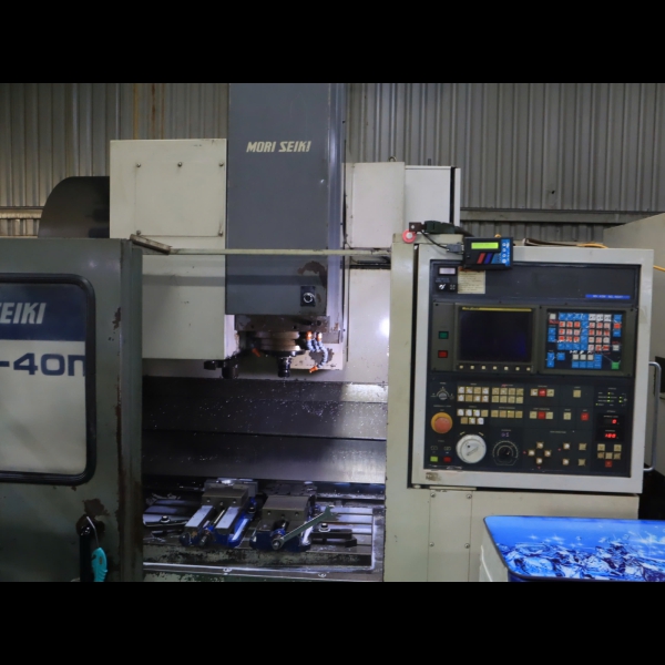 Máy Phay Mori Mv40M