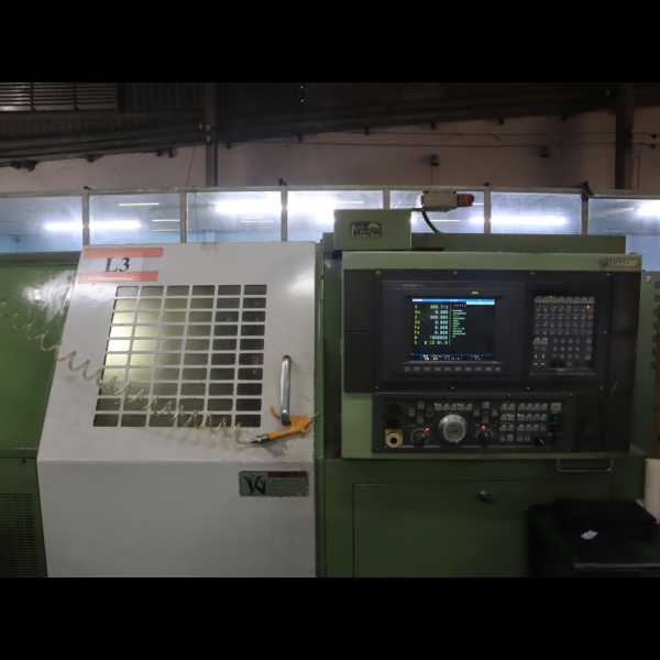 Máy Tiện LB15II